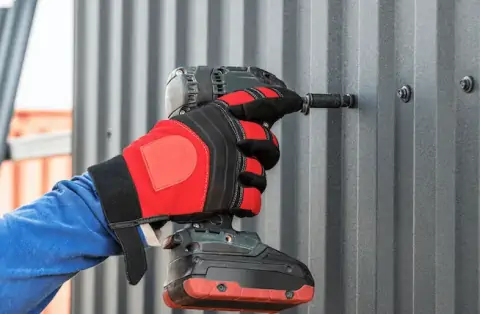 Travaux de zinguerie - La Chapelle-des-Fougeretz